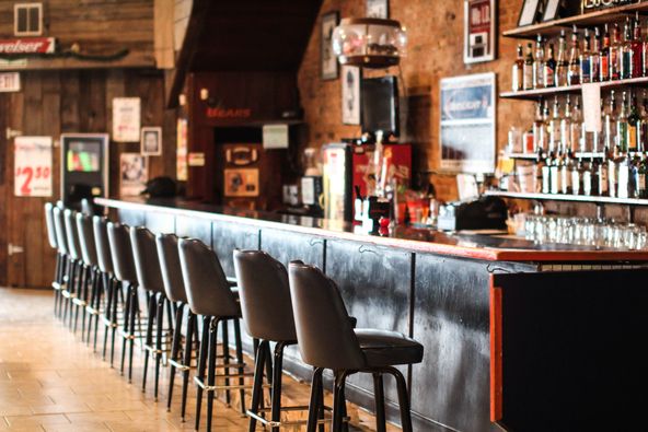 The Bear's Den: 47 S East Ave, Amboy, IL 61310